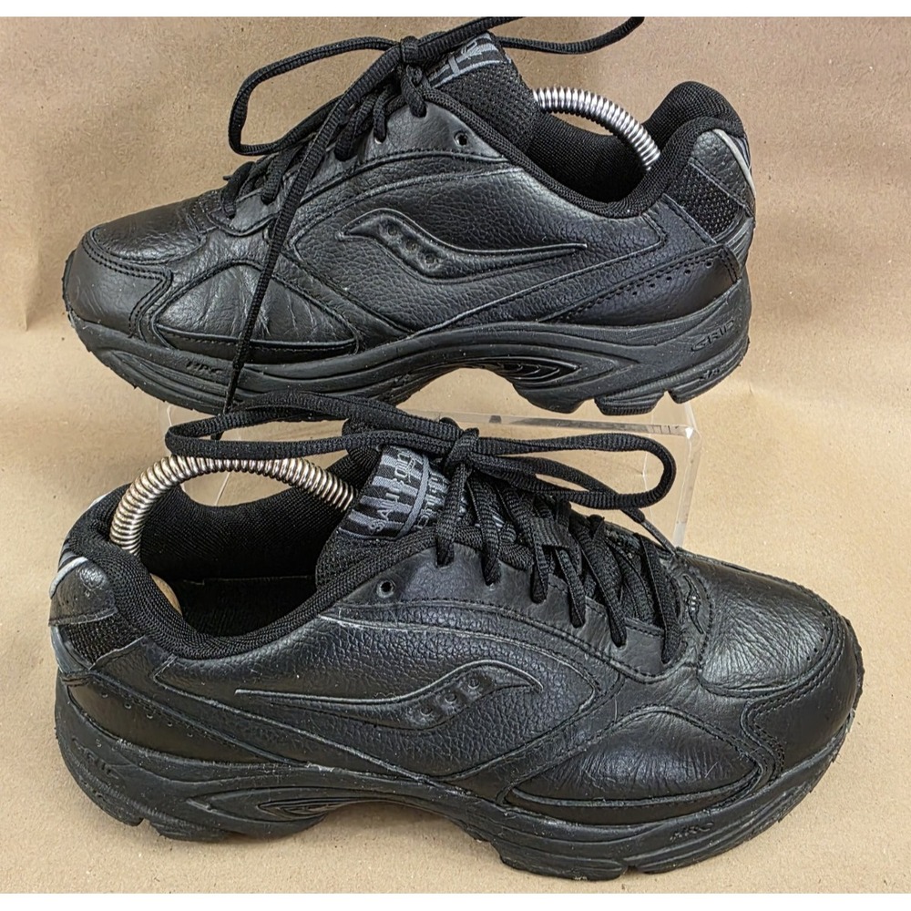 Saucony Women's 8.5 W LEATHER Grid Omni Walker Sneaker 5261-2 Black